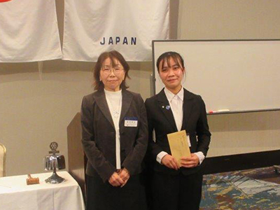 奨学金贈呈