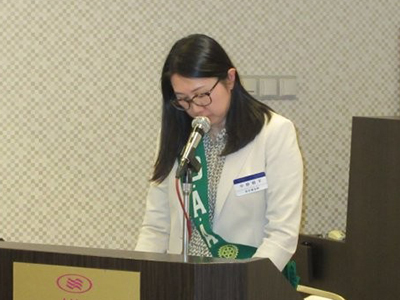 中静朝子