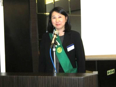 中静朝子