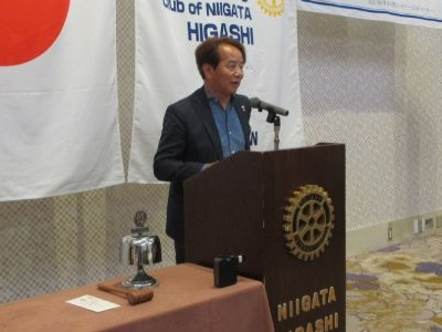 薄田　豊