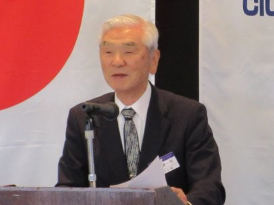 本間健一郎