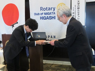 会長お礼の言葉と謝礼